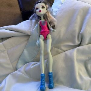 Monster high Frankie  Fashion Doll in Hot Pink Swimsuit and Blue Boots